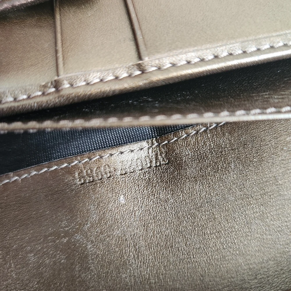 GUCCI Brown Monogram Ombre Effect Canvas and Leather Wallet - Picture 9 of 16